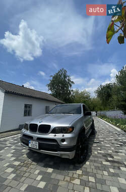 Внедорожник / Кроссовер BMW X5 2004 в 
