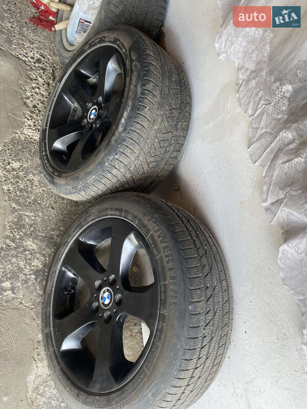 Внедорожник / Кроссовер BMW X5 2004 в Черновцах