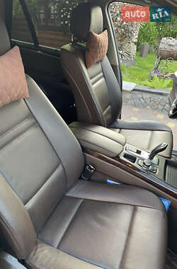 Позашляховик / Кросовер BMW X5 2010 в 
