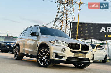 Позашляховик / Кросовер BMW X5 2014 в 