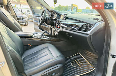 Позашляховик / Кросовер BMW X5 2014 в 