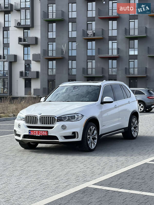 Внедорожник / Кроссовер BMW X5 2017 в 