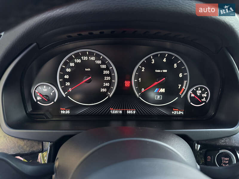 Позашляховик / Кросовер BMW X5 2015 в Івано-Франківську
