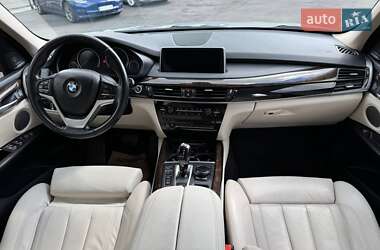 Внедорожник / Кроссовер BMW X5 2015 в 