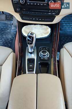 Внедорожник / Кроссовер BMW X5 2011 в 