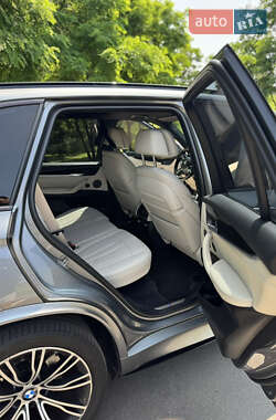 Внедорожник / Кроссовер BMW X5 2015 в 