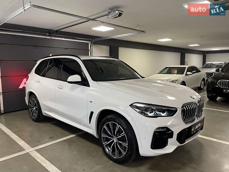 Позашляховик / Кросовер BMW X5 2020 в 