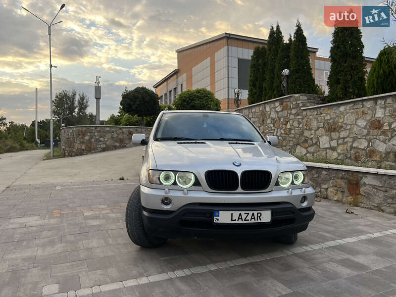 Позашляховик / Кросовер BMW X5 2003 в Хотині