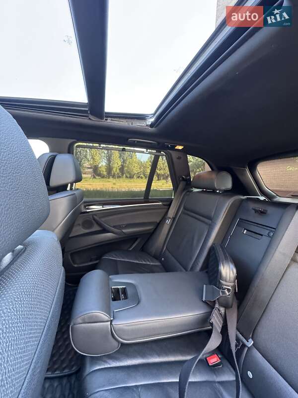 Внедорожник / Кроссовер BMW X5 2011 в Чернигове