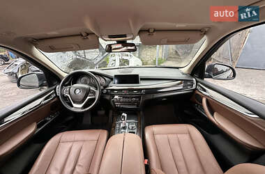 Внедорожник / Кроссовер BMW X5 2014 в 