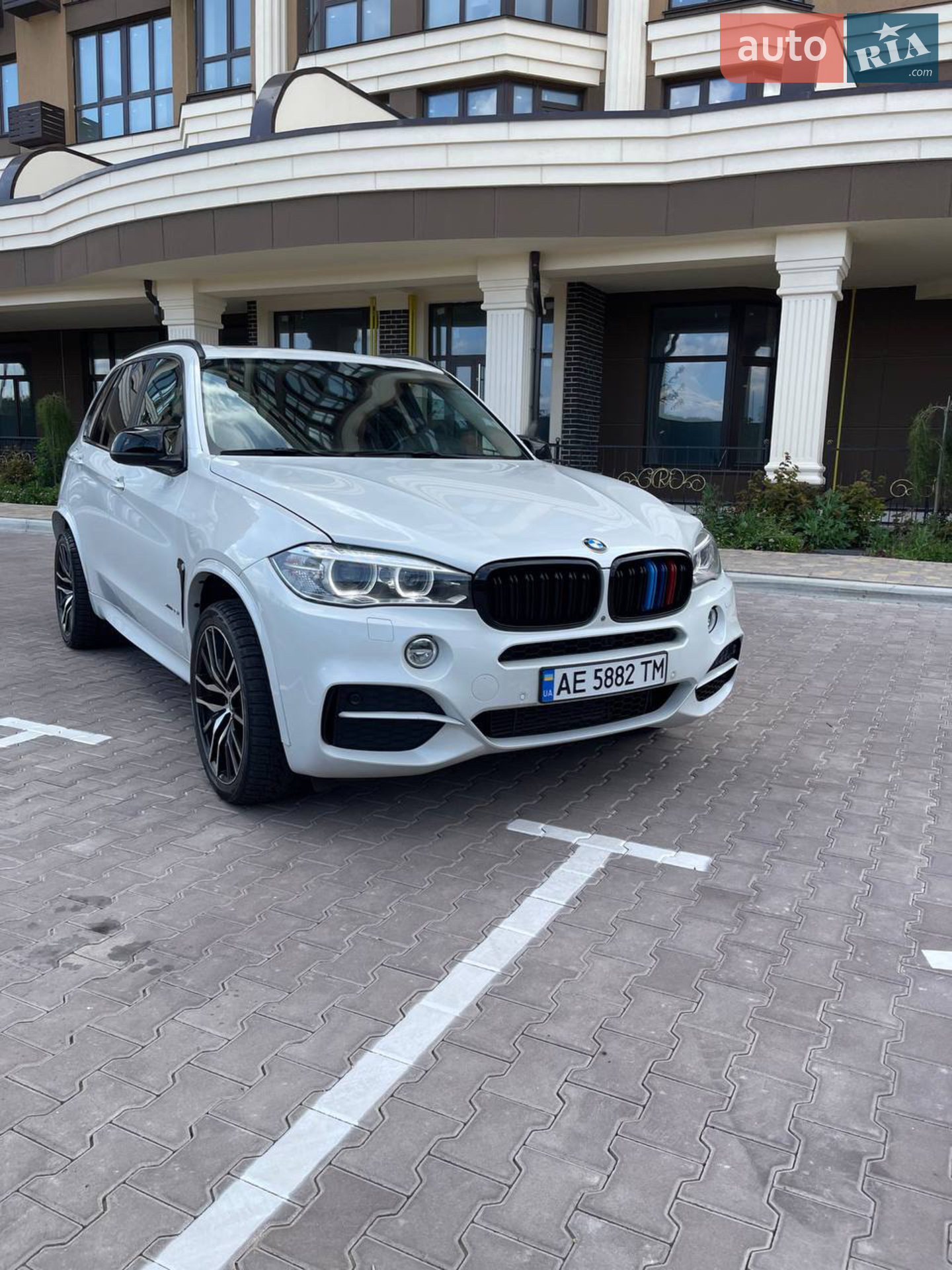 2015 BMW X5 - мініатюра 2