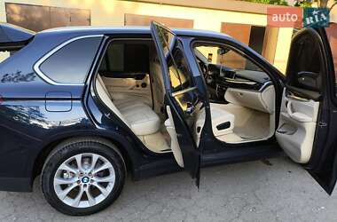 Позашляховик / Кросовер BMW X5 2014 в 