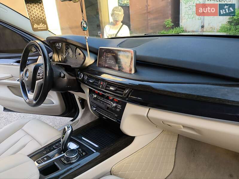 Позашляховик / Кросовер BMW X5 2014 в Кропивницькому