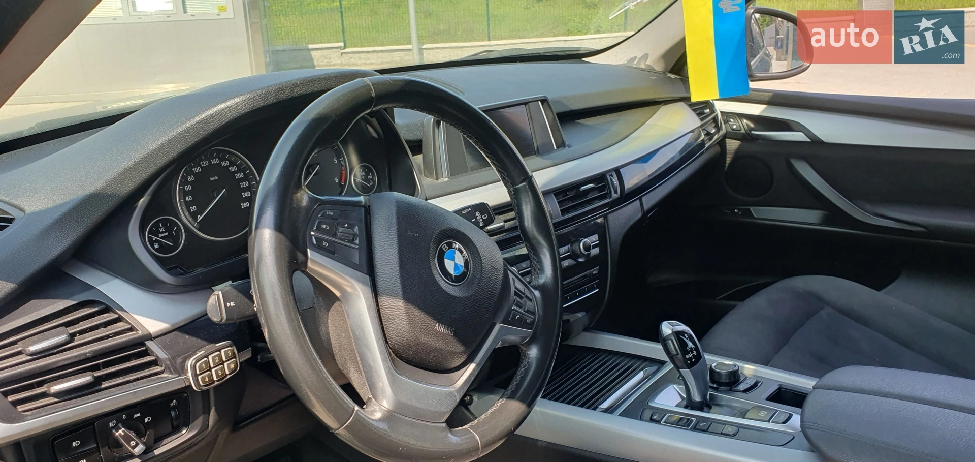 2017 BMW X5 - мініатюра 16