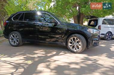 Внедорожник / Кроссовер BMW X5 2015 в 