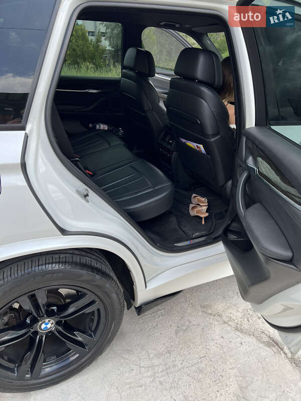 Внедорожник / Кроссовер BMW X5 2013 в Днепре