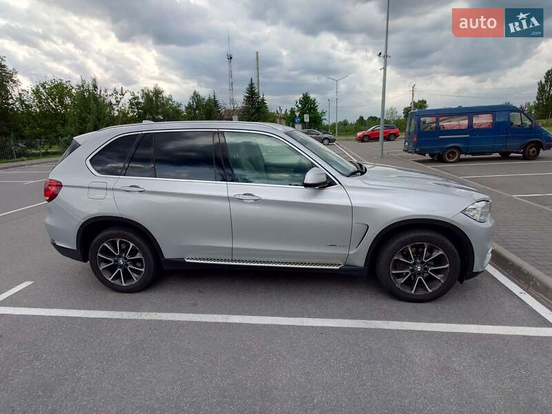 Позашляховик / Кросовер BMW X5 2017 в Києві