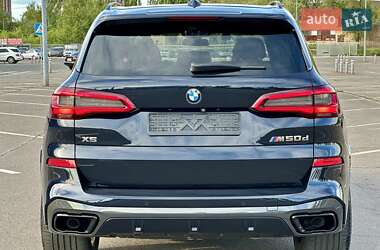 Внедорожник / Кроссовер BMW X5 2019 в 