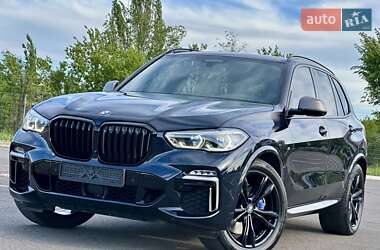 Внедорожник / Кроссовер BMW X5 2019 в 
