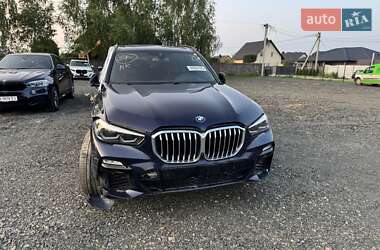 Внедорожник / Кроссовер BMW X5 2019 в 