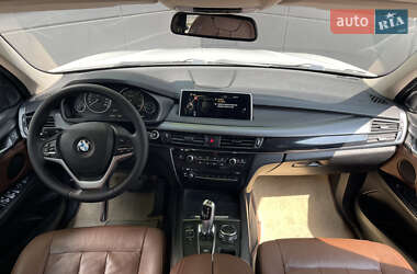 Внедорожник / Кроссовер BMW X5 2016 в 