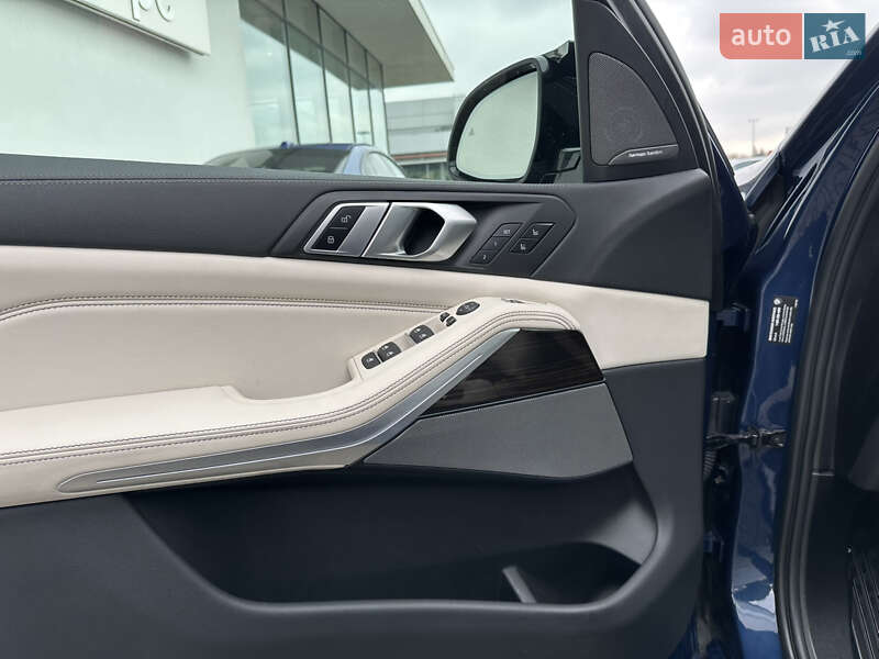 Позашляховик / Кросовер BMW X5 2021 в Львові