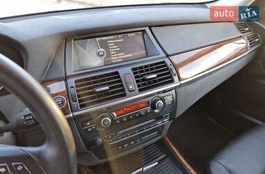 Внедорожник / Кроссовер BMW X5 2011 в 