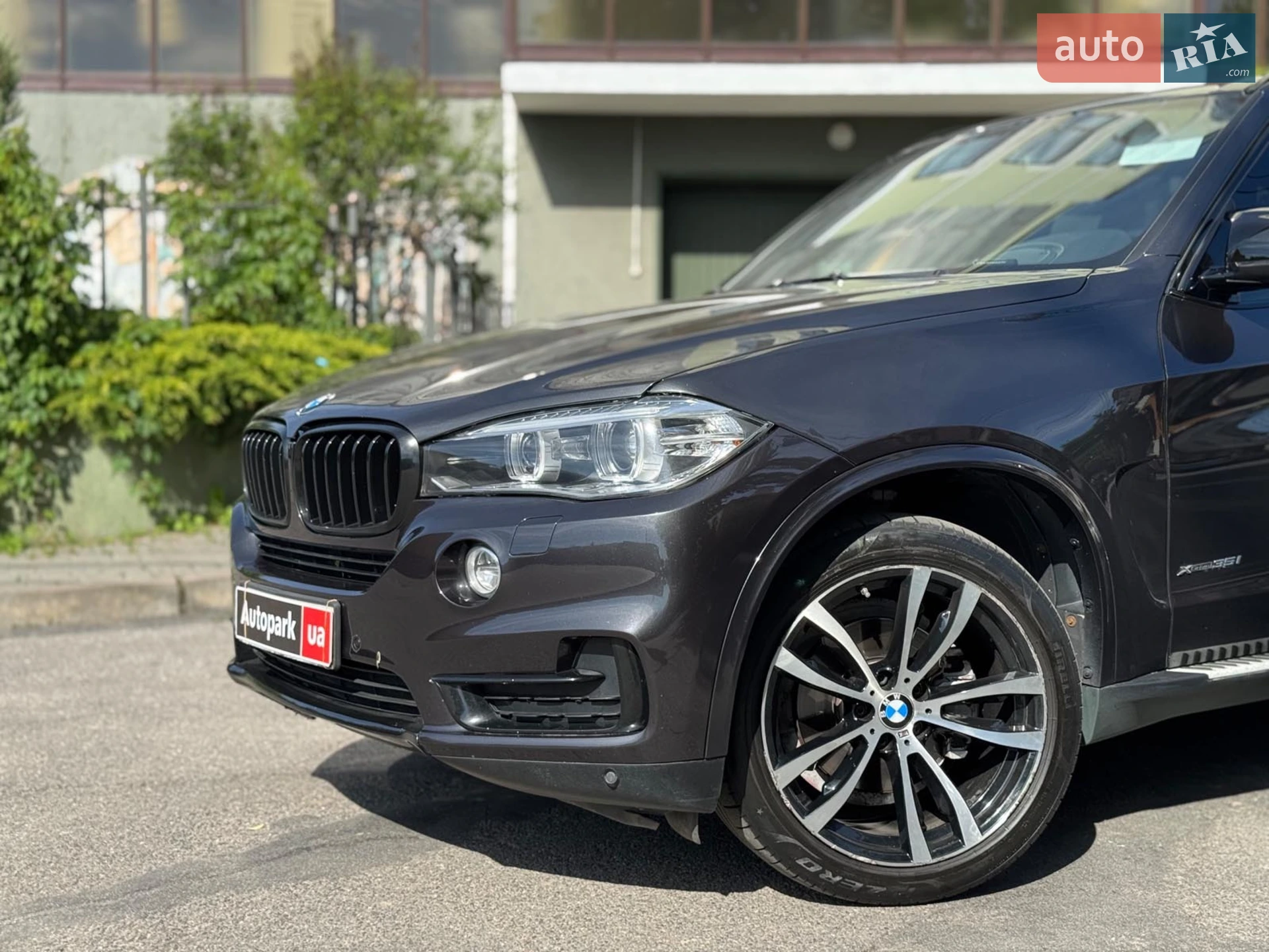 2016 BMW X5 - мініатюра 3
