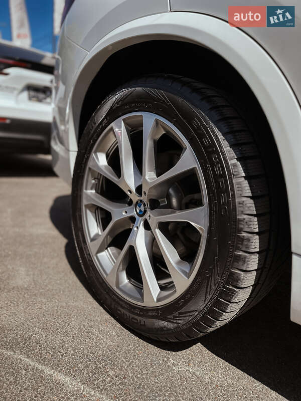 Позашляховик / Кросовер BMW X5 2018 в Миколаєві
