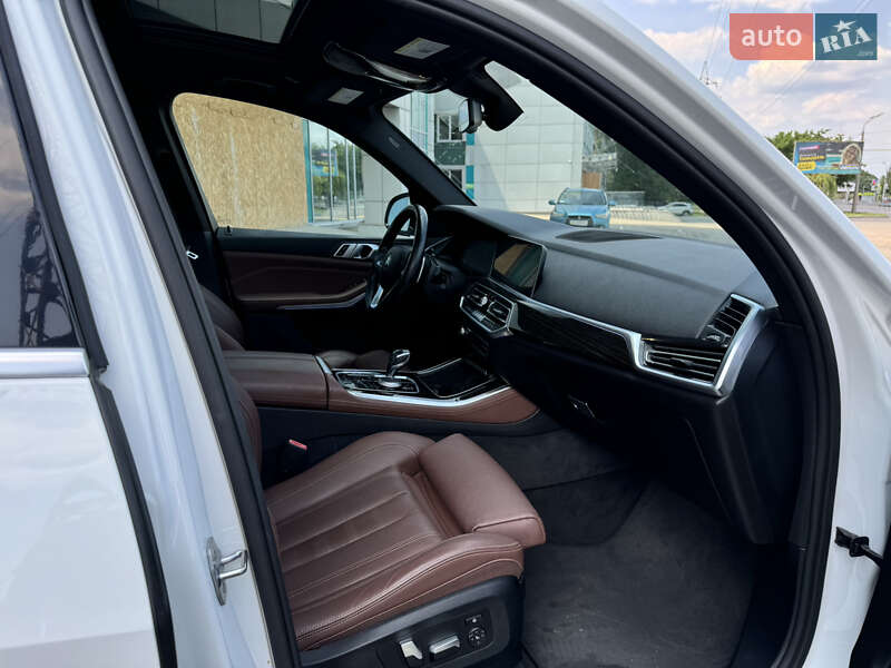 Позашляховик / Кросовер BMW X5 2019 в Дніпрі