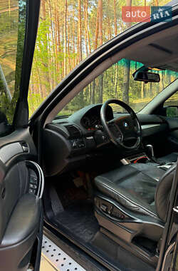 Позашляховик / Кросовер BMW X5 2002 в 