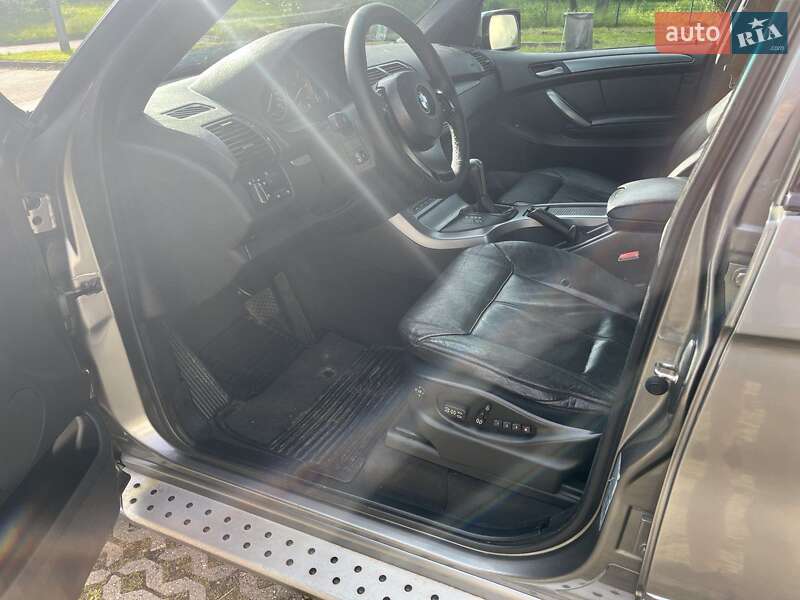 Позашляховик / Кросовер BMW X5 2005 в Дубні