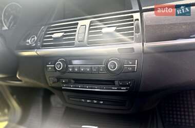 Внедорожник / Кроссовер BMW X5 2011 в 