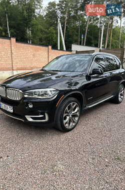 Позашляховик / Кросовер BMW X5 2014 в 
