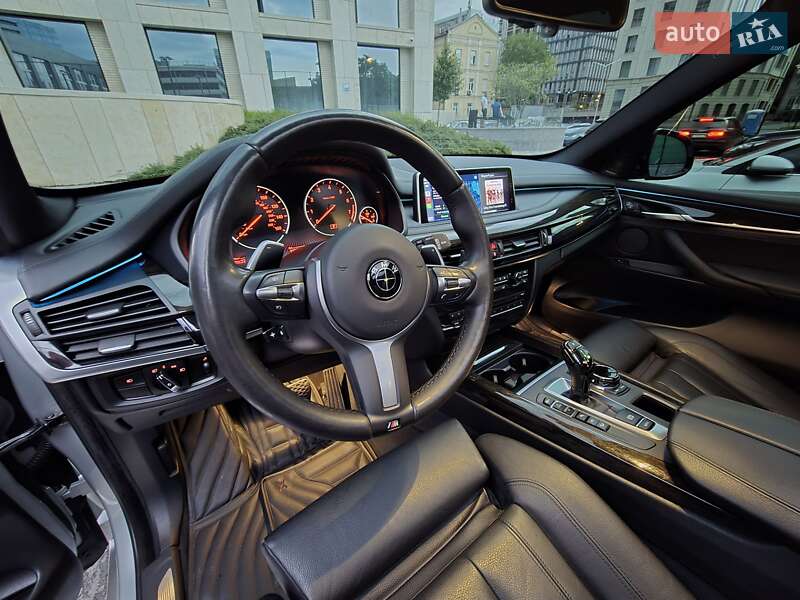 Позашляховик / Кросовер BMW X5 2016 в Києві
