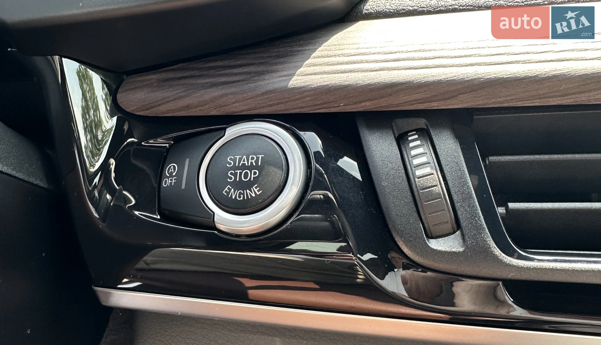 2017 BMW X5 - мініатюра 26