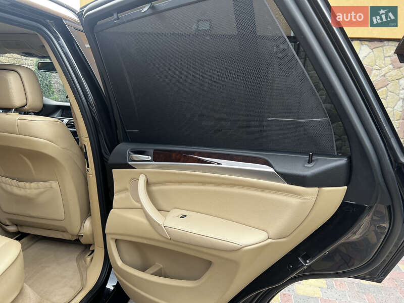 Внедорожник / Кроссовер BMW X5 2012 в Тернополе
