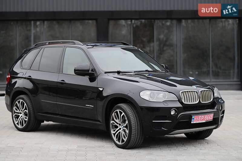 Внедорожник / Кроссовер BMW X5 2011 в Дубно