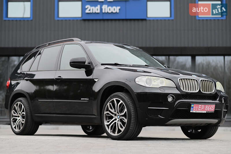 Внедорожник / Кроссовер BMW X5 2011 в Дубно