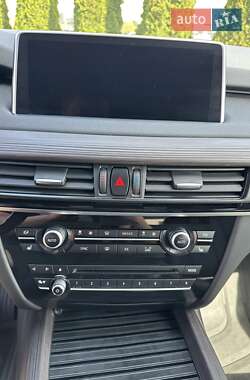 Внедорожник / Кроссовер BMW X5 2018 в 