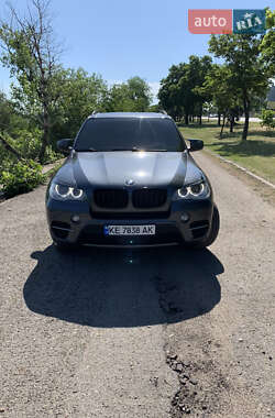 Внедорожник / Кроссовер BMW X5 2011 в 