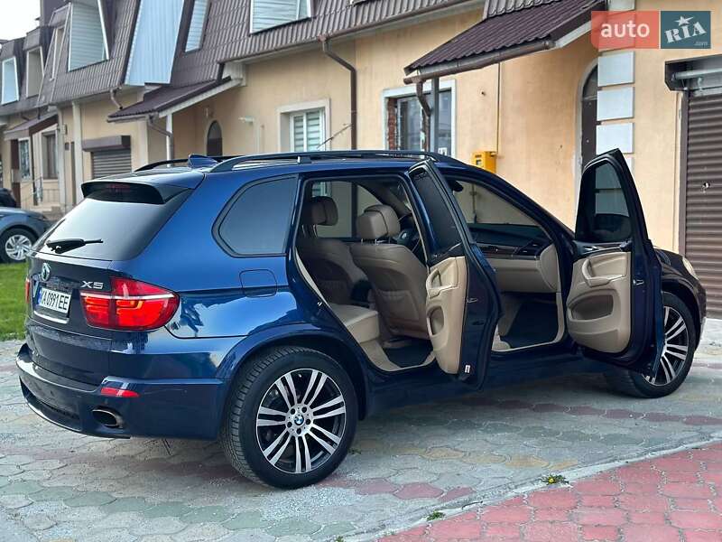 Внедорожник / Кроссовер BMW X5 2011 в Чернигове