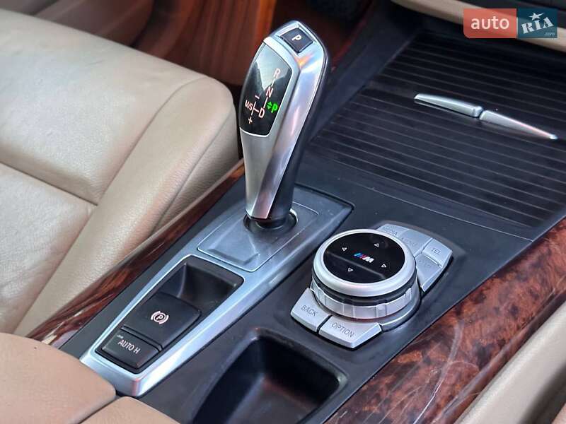 Внедорожник / Кроссовер BMW X5 2011 в Чернигове