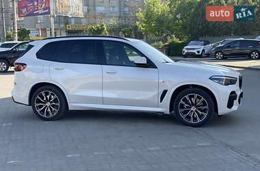 Внедорожник / Кроссовер BMW X5 2022 в 