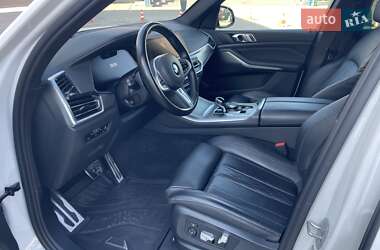 Внедорожник / Кроссовер BMW X5 2022 в 