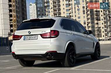 Позашляховик / Кросовер BMW X5 2016 в 