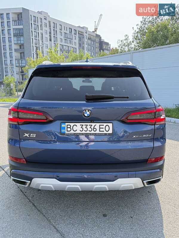 Позашляховик / Кросовер BMW X5 2021 в Львові