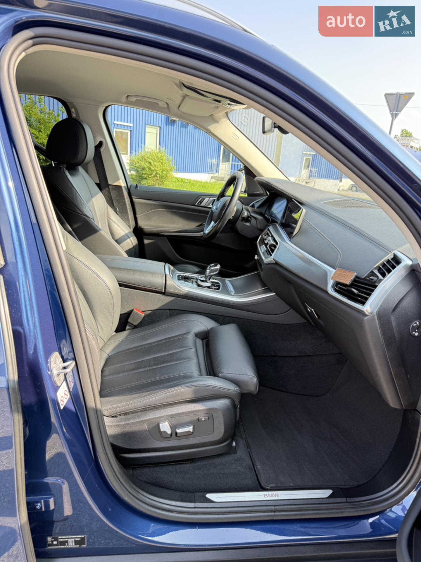 2021 BMW X5 - мініатюра 23