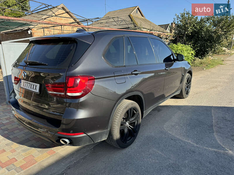 Позашляховик / Кросовер BMW X5 2016 в Дніпрі