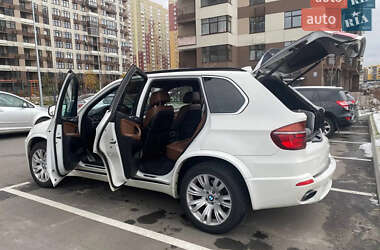 Внедорожник / Кроссовер BMW X5 2012 в 